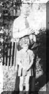family.jpg (9807 bytes)